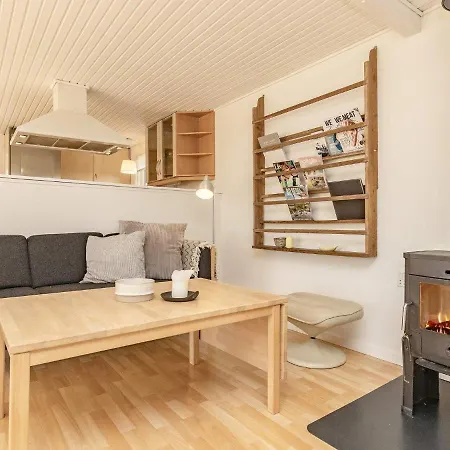 6 Person In Karrebaeksminde-by Traum * Karrebæksminde