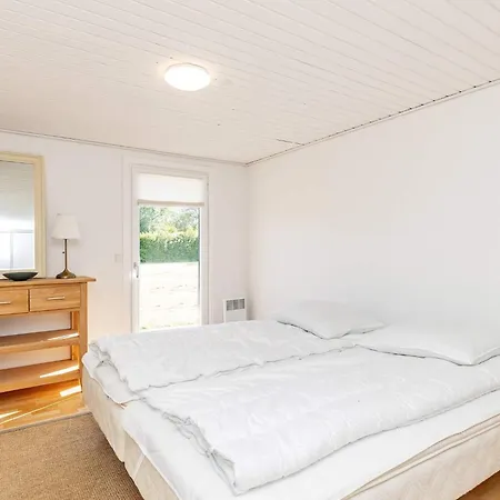 Retreat In Eno Near The Fjord Vakantiehuis Karrebæksminde
