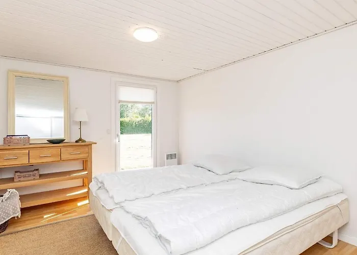 Retreat In Eno Near The Fjord Karrebæksminde
